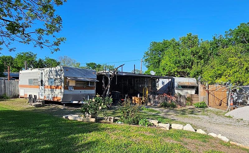 106 Walnut Dr, Austin, TX 78753 photo 2