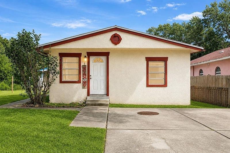 Ardenwood St, Tampa, FL 33625 photo 2