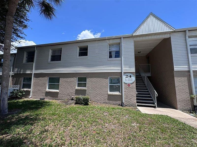 7210 N Manhattan Ave, Tampa, FL 33614 photo 2