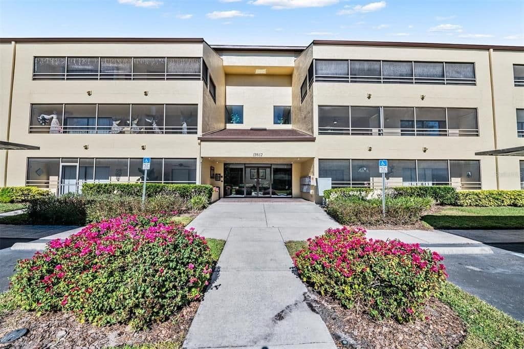 13612 S Village Dr, Tampa, FL 33618 primary photo