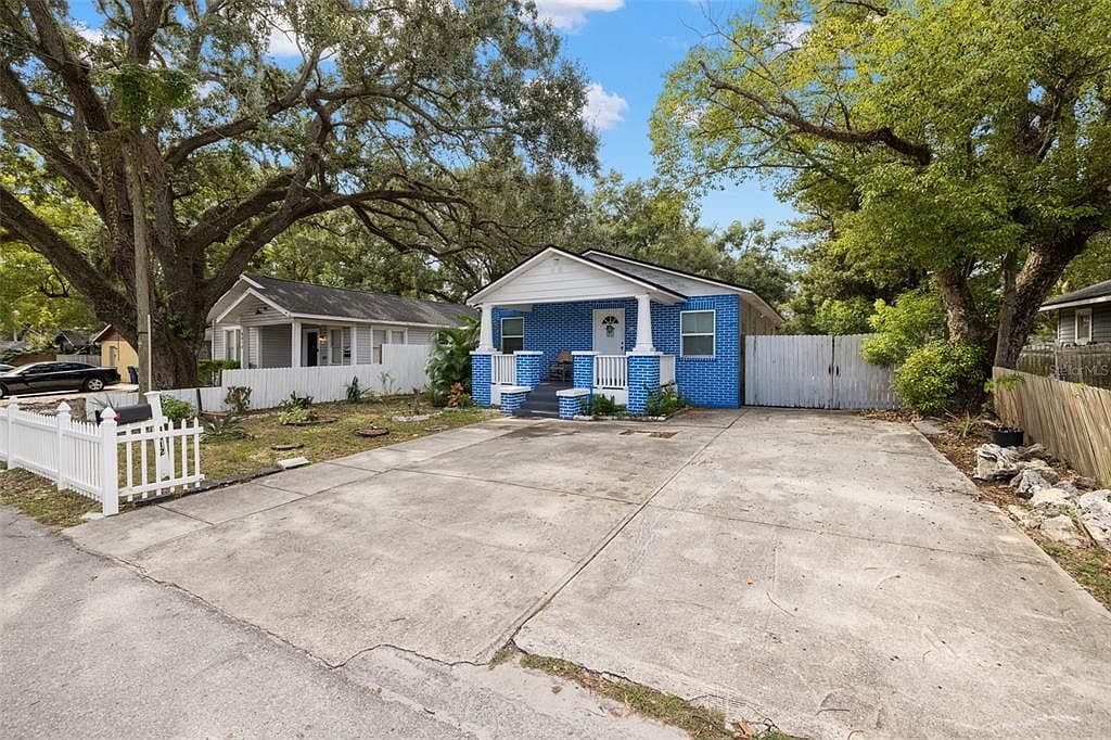 8012 N 11th St, Tampa, FL 33604 photo 3