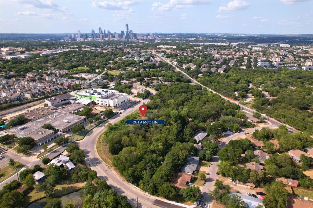 2819 Metcalfe Rd, Austin, TX 78741 primary photo