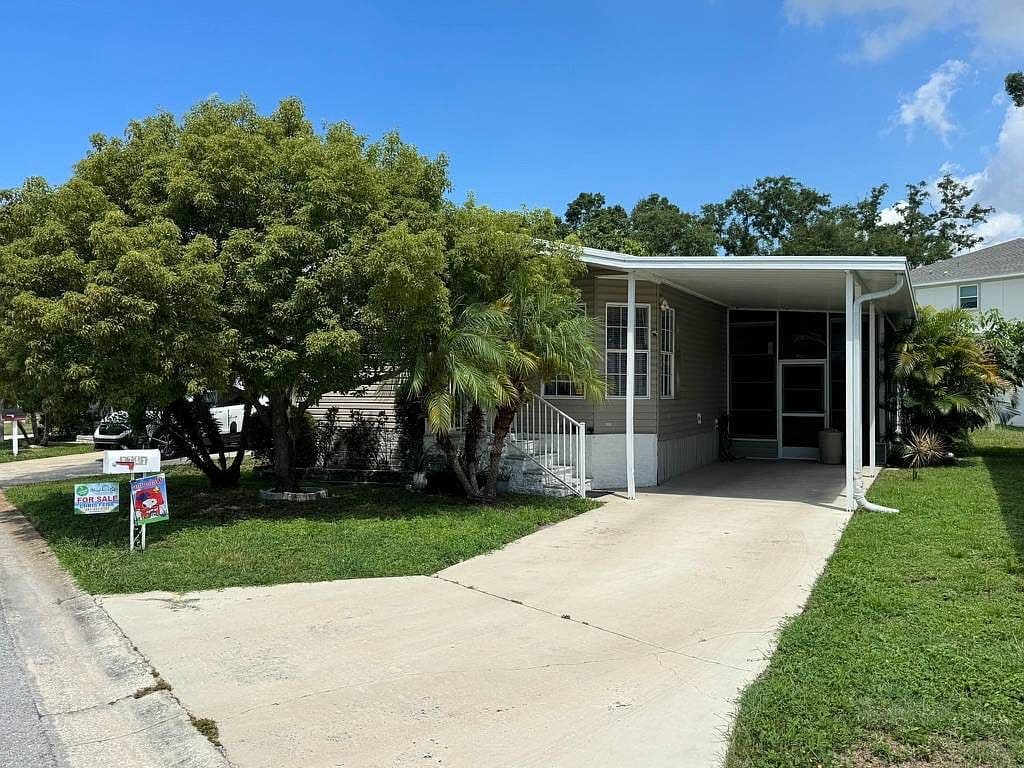 3711 Binnacle Dr, Tampa, FL 33611 photo 3