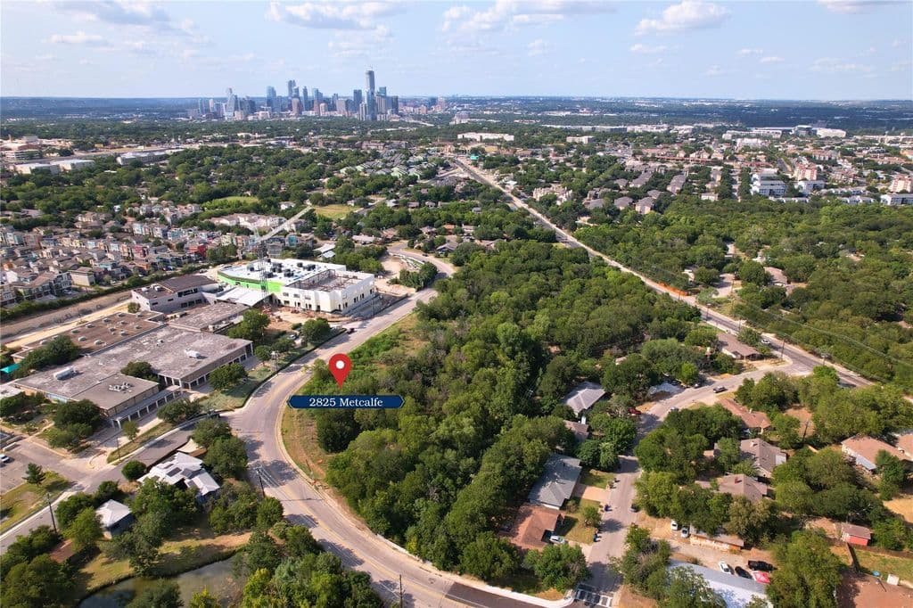 2825 Metcalfe Rd, Austin, TX 78741 primary photo