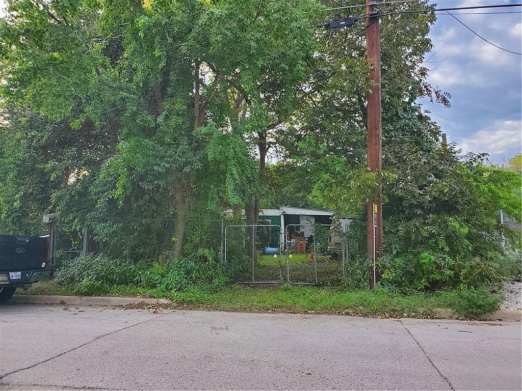 5512 Joe Sayers Ave, Austin, TX 78756 photo 3