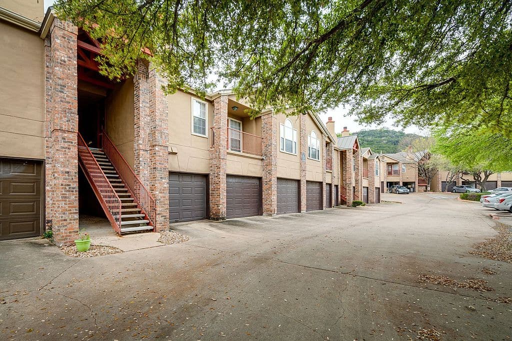6804 N Capital Of Texas Hwy, Austin, TX 78731 photo 3